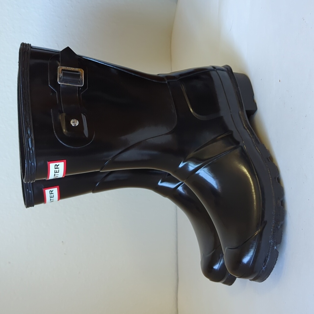 HUNTER ORIGINAL SHORT GLOSS BLACK - Size 7